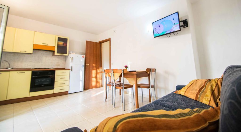 Hotel Resort Rocca Di Vadaro Capo Vaticano Extérieur photo