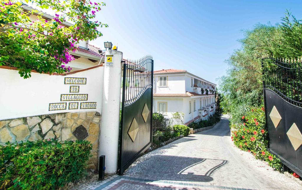 Hotel Resort Rocca Di Vadaro Capo Vaticano Extérieur photo
