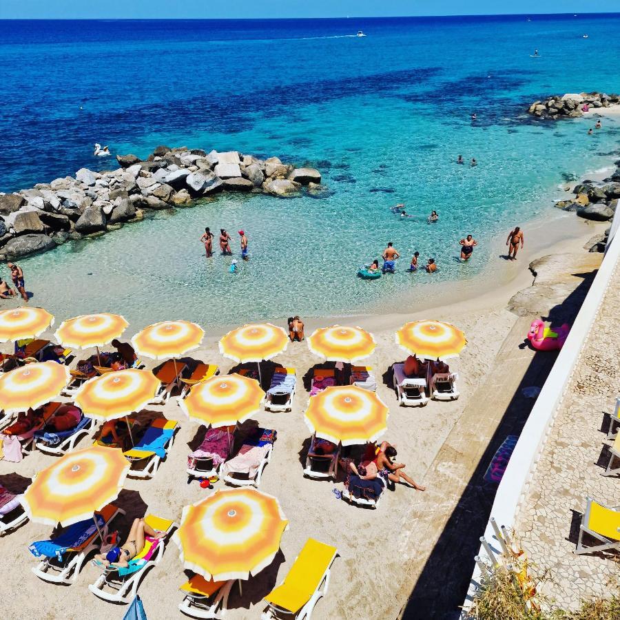 Hotel Resort Rocca Di Vadaro Capo Vaticano Extérieur photo