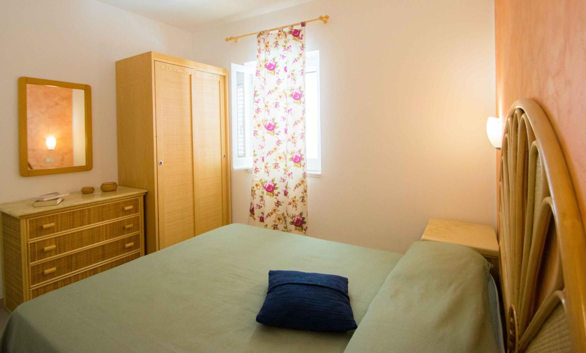 Hotel Resort Rocca Di Vadaro Capo Vaticano Chambre photo
